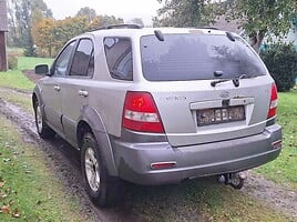 Kia Sorento 2006 y Off-road / Crossover