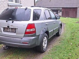 Kia Sorento 2006 y Off-road / Crossover