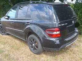 Mercedes-Benz ML 320 2006 г Внедорожник / Кроссовер