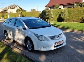 Toyota Avensis III Universalas 2010