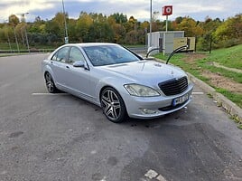 Mercedes-Benz S 320 W221 2006 y