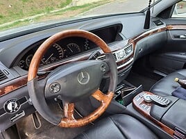 Mercedes-Benz S 320 W221 2006 y