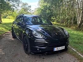 Porsche Cayenne 2011 г Внедорожник / Кроссовер