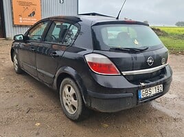 Opel Astra 2005 m dalys