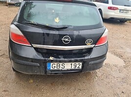 Opel Astra 2005 m dalys