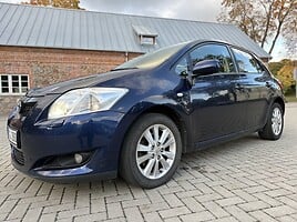 Toyota Auris I 2008 y