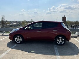 Nissan Leaf 2016 m Hečbekas