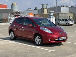 Nissan Leaf 2016 m Hečbekas