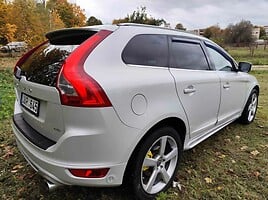 Volvo XC60 2011 г Внедорожник / Кроссовер