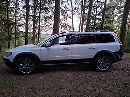 Volvo XC70 2010 y Off-road / Crossover