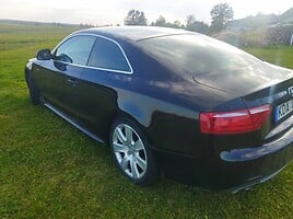 Audi A5 8T3 2008 y