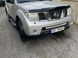 Nissan Pathfinder 814 2006 y