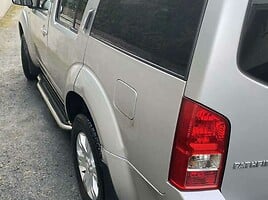 Nissan Pathfinder 814 2006 y