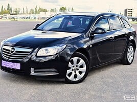 Opel Insignia Universalas 2011