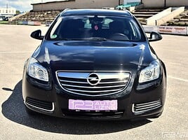 Opel Insignia 2011 г Универсал