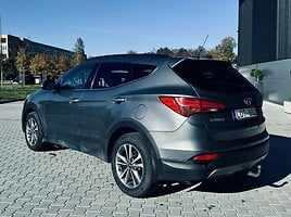 Hyundai Santa Fe 2015 y Off-road / Crossover