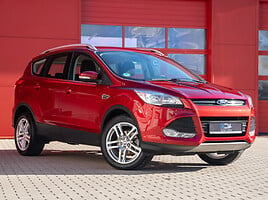 Ford Kuga Visureigis / Krosoveris 2015