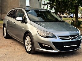 Opel Astra 2014 y Wagon