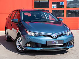 Toyota Auris 2016 y Wagon