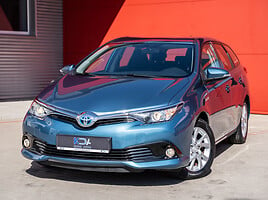 Toyota Auris 2016 y Wagon