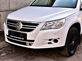 Volkswagen Tiguan 2008 г Внедорожник / Кроссовер