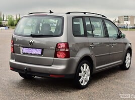 Volkswagen Touran 2009 г Минивэн