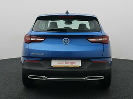 Opel Crossland X 2021 y Off-road / Crossover