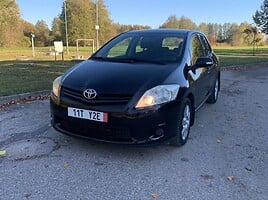 Toyota Auris 2010 г Хэтчбек