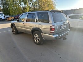 Nissan Pathfinder II 2002 y