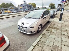 Peugeot 5008 2010 y Van