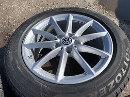 Volkswagen Siunciam, 7.5J ET52 light alloy R17 rims