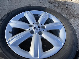 Skoda Siunciam, 6.5J ET39 light alloy R17 rims