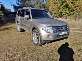 Mitsubishi Pajero 2008 г Внедорожник / Кроссовер