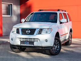 Nissan Pathfinder 2013 y Off-road / Crossover