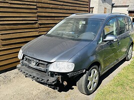 Volkswagen Touran I TDI 2004 y parts