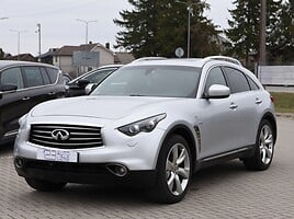 Infiniti QX70 Visureigis / Krosoveris 2013