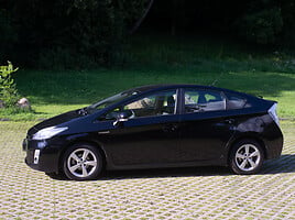 Toyota Prius 2013 y Hatchback