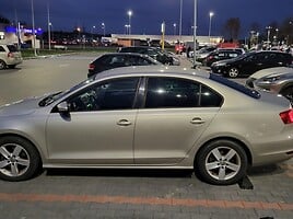 Volkswagen Jetta Tsi 2012 m