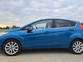 Ford Fiesta Titanium 2017 y