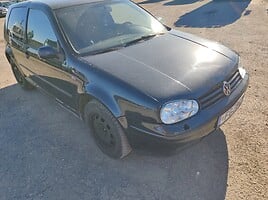 Volkswagen Golf 2002 г запчясти