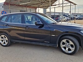 Bmw X1 2011 г Внедорожник / Кроссовер