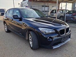 Bmw X1 2011 г Внедорожник / Кроссовер