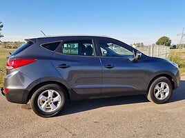 Hyundai ix35 2010 г Внедорожник / Кроссовер