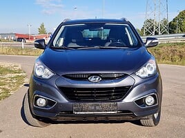 Hyundai ix35 2010 г Внедорожник / Кроссовер