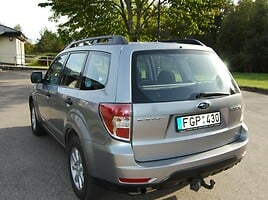 Subaru Forester 2011 y Off-road / Crossover