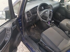 Opel Zafira 2004 m Hečbekas