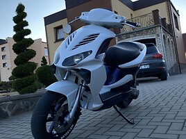 Piaggio NRG 2008 m Motoroleris / Mopedas