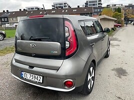 Kia Soul 2015 y Hatchback