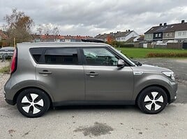 Kia Soul 2015 y Hatchback