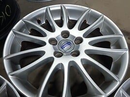 Volvo light alloy R17 rims